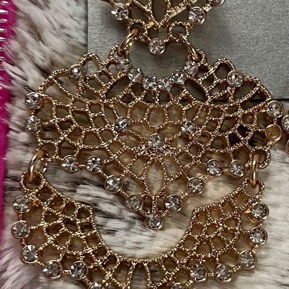Macys INC Gold & Crystal Lace Chandelier Earrings NWT - Picture 5 of 8